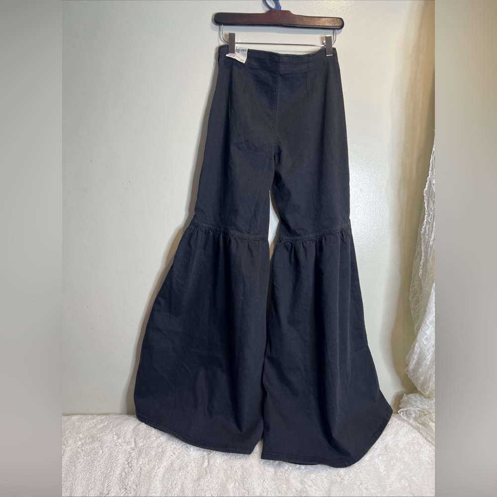 We The Free People Paradise Valley Flare High Ride Jeans 27 - Picture 6 of 7